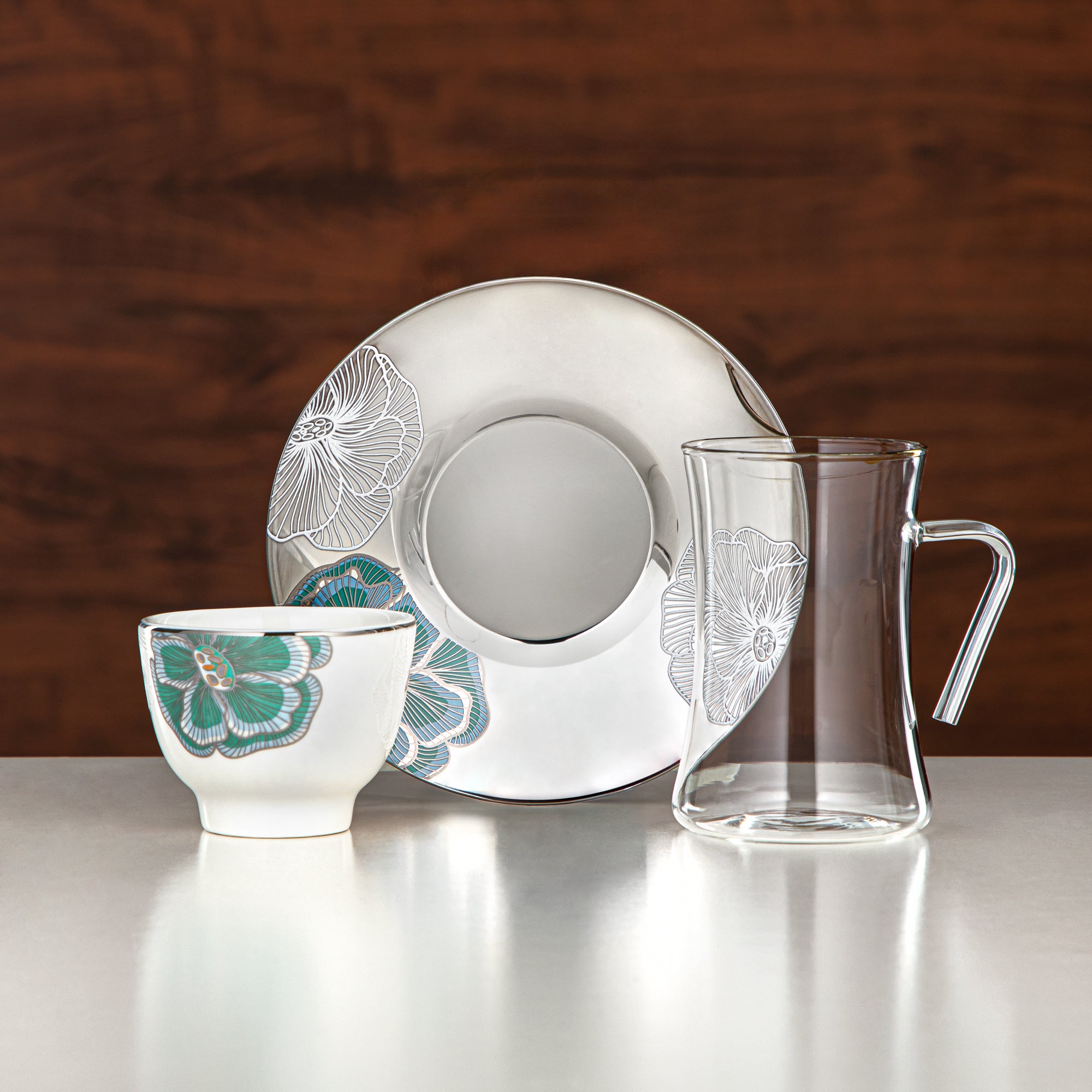 طقم ترامس المرجان 20 قطعة | فضي 1L + 1L (GOK-S-S-S + 18PCS-12257-1) – تقديم أنيق | التجمعات، المناسبات الخاصة، رمضان، عيد