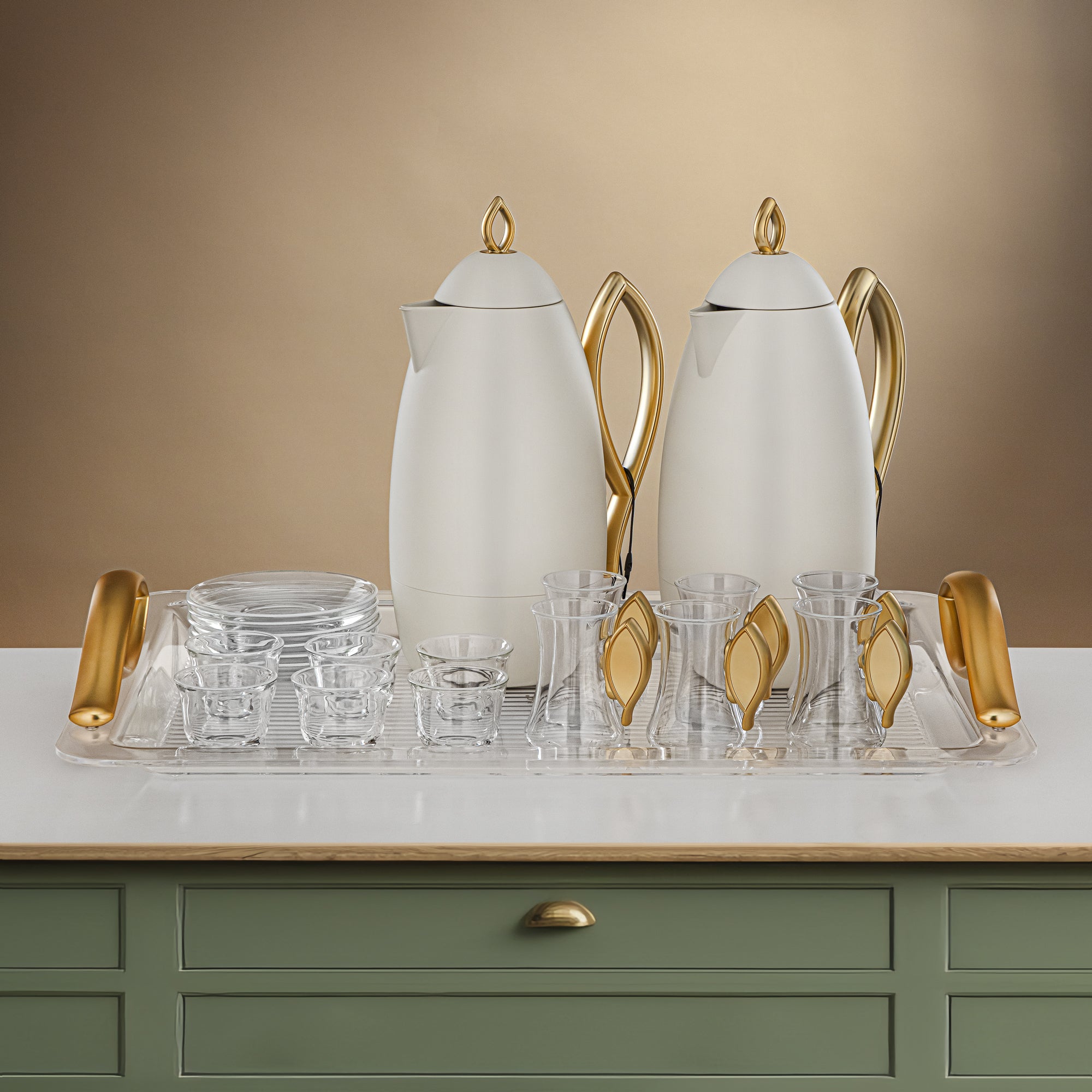 طقم تقديم المرجان مكون من 24 قطعة بلمسة عاجية ذهبية مطفية