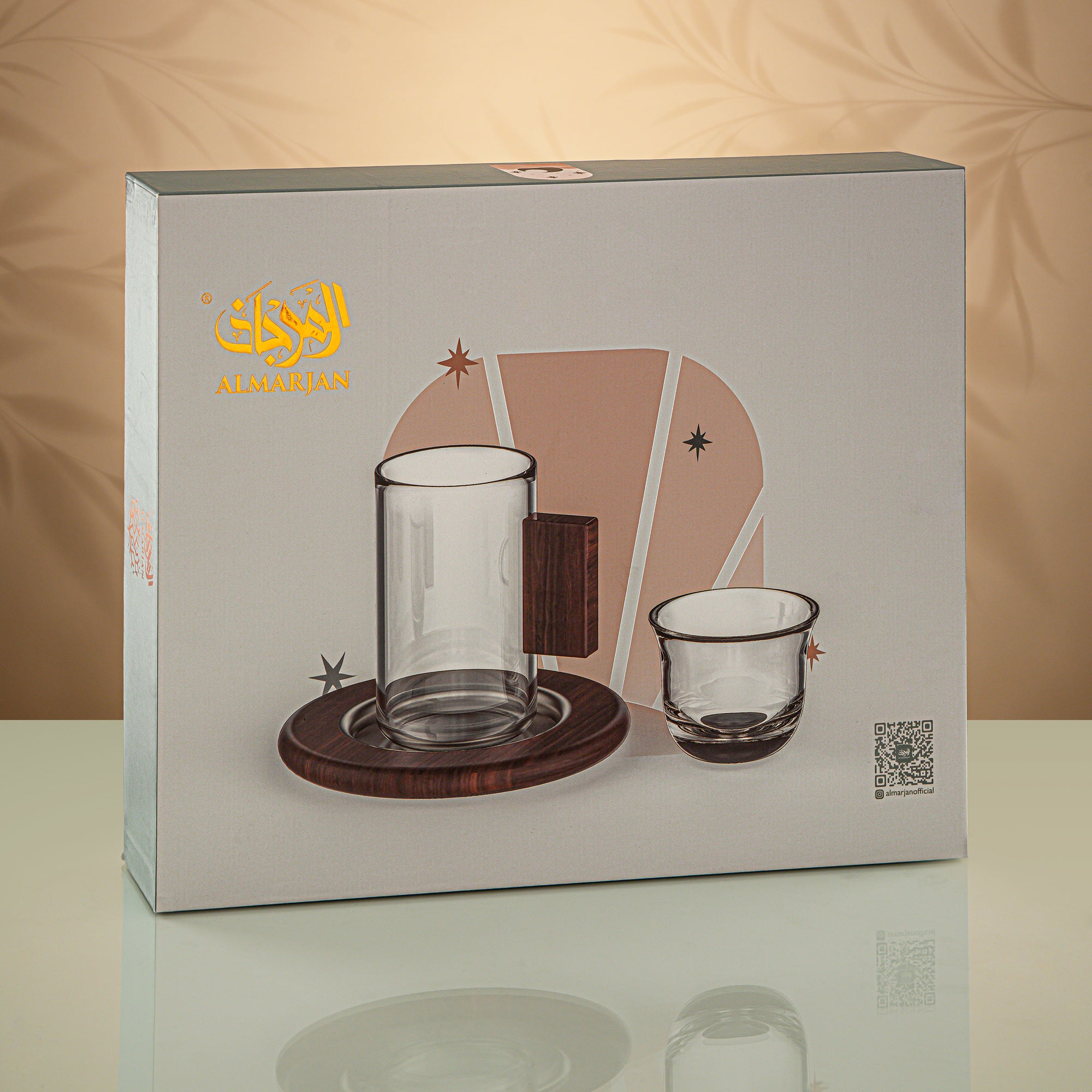 طقم شاي المرجان مكون من 18 قطعة شفاف مع لمسات ذهبية غير لامعة