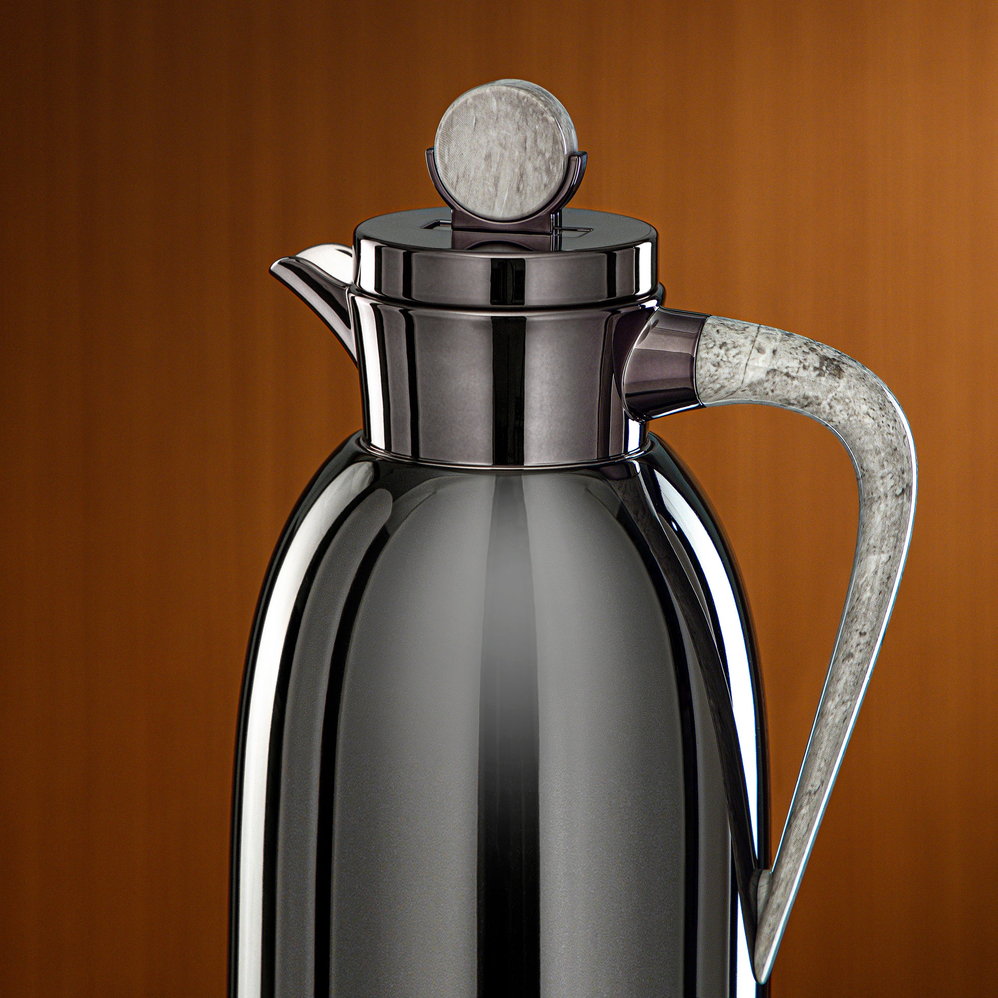 ترمس المرجان سعة 1.3 لتر باللون الأسود الفحمي ونقشة الرخام