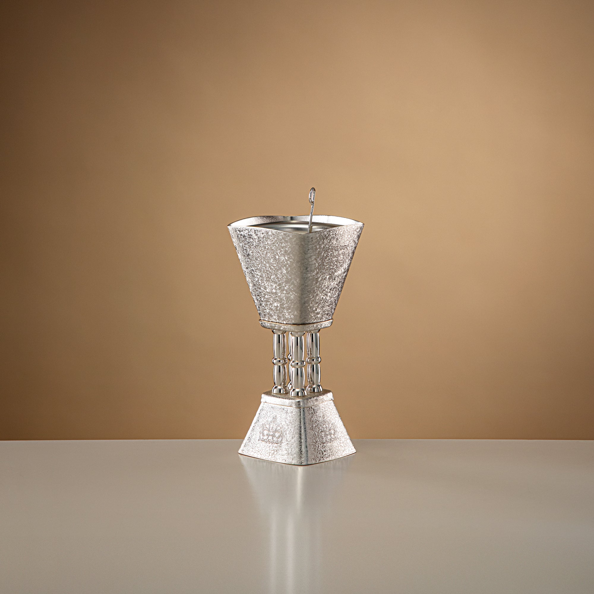 مبخرة المرجان فضية بتأثير التشقق 18 سم