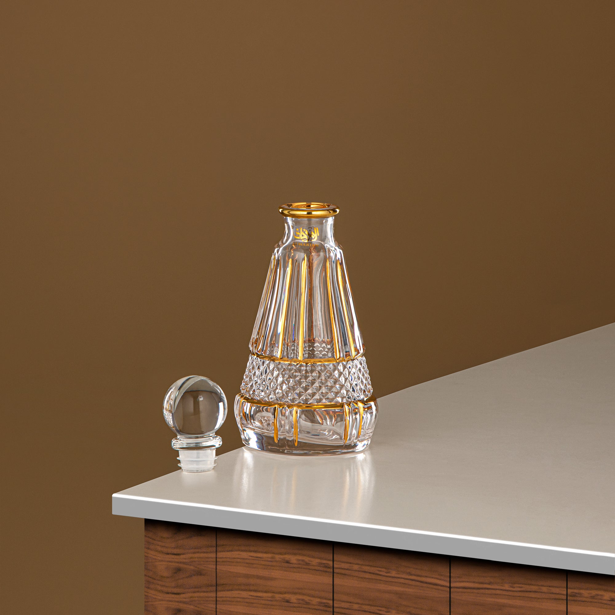 زجاجة عطر المرجان 200 مل (VR-D41-4-Golden) - زجاج بمقبض بجعة | مجموعة البجعة