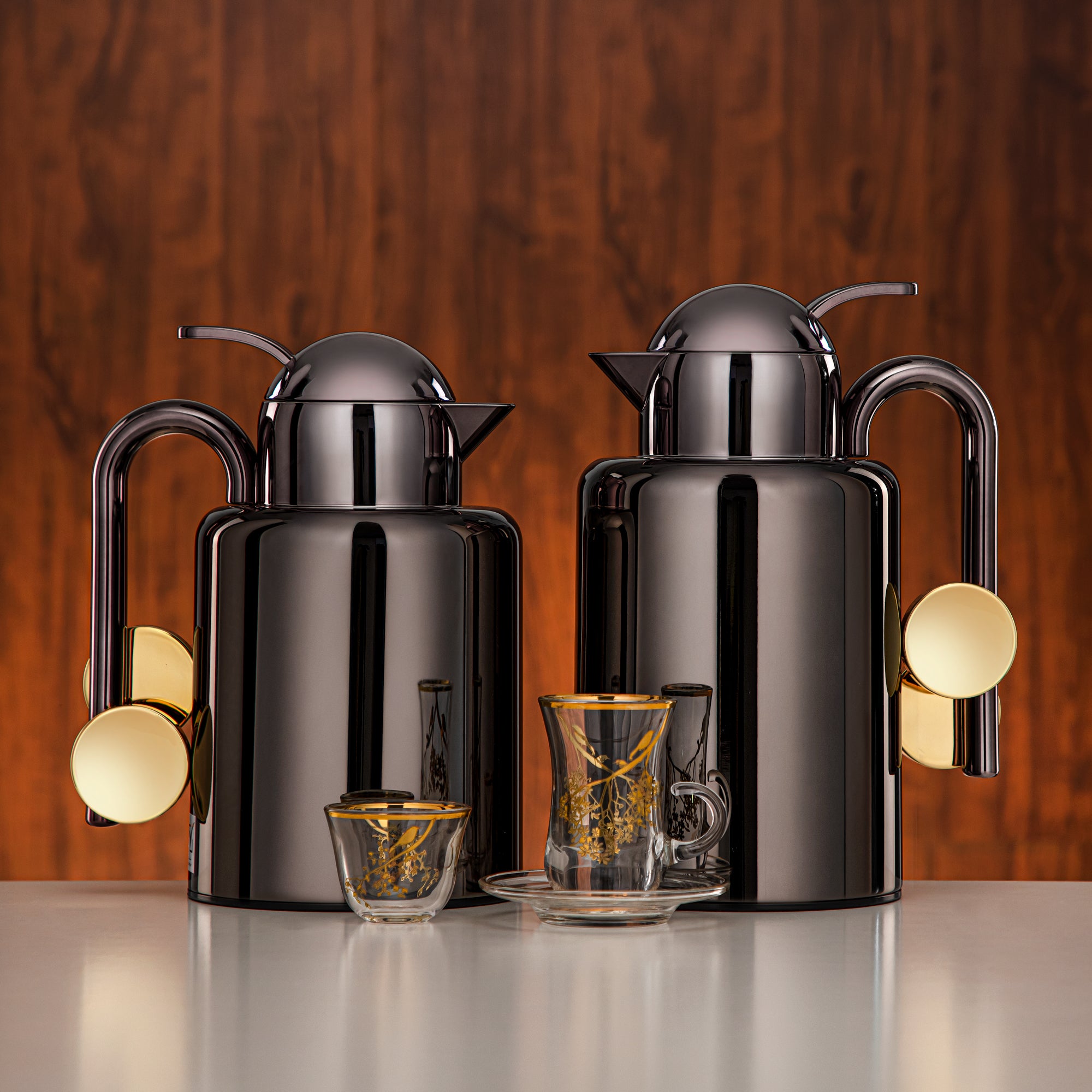 طقم ترامس المرجان 20 قطعة أسود بندقي وذهبي