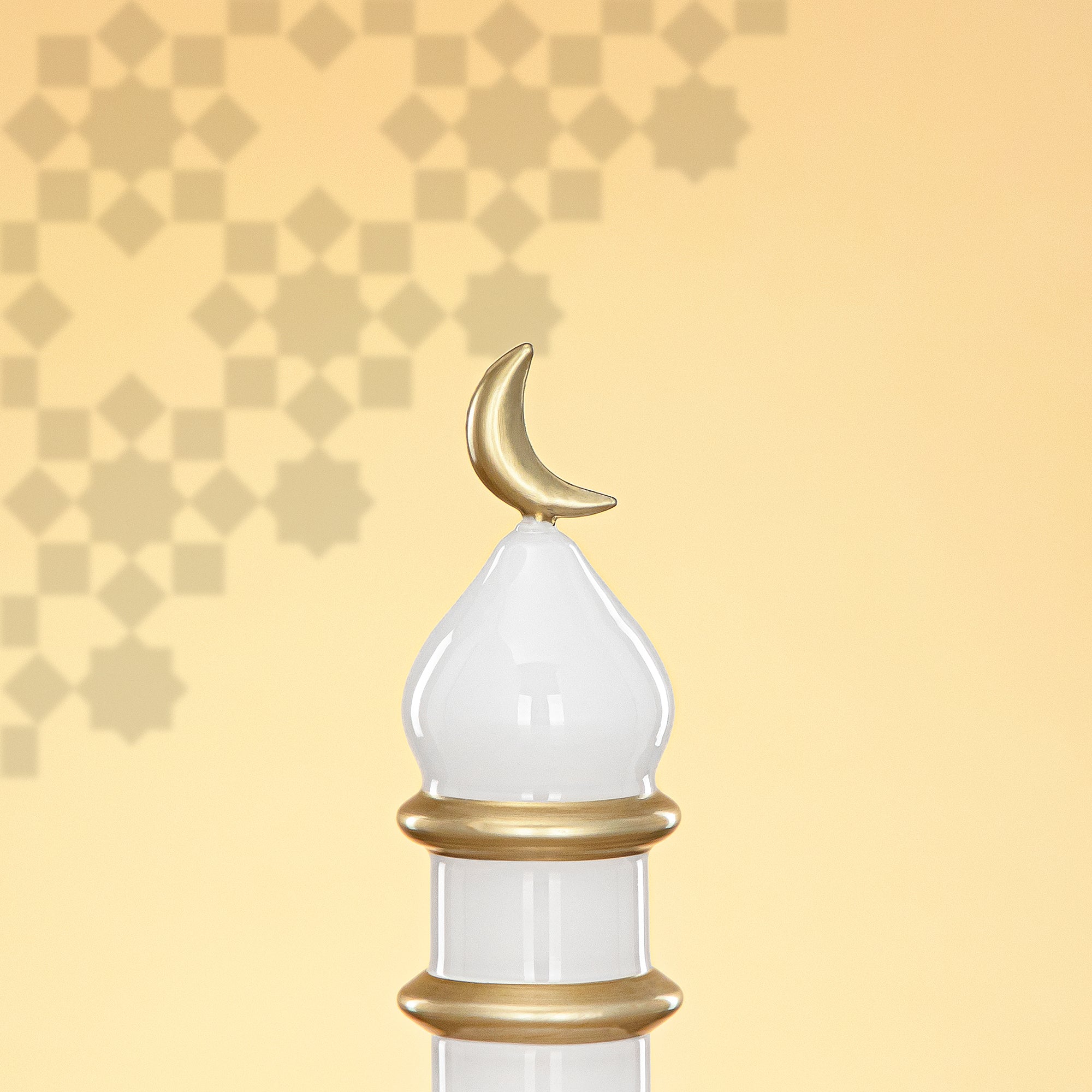 Almarjan Minaret Table Decoration 16.5cm x 6cm White with Golden Lines & Crescent Moon – Noor Al Layali
