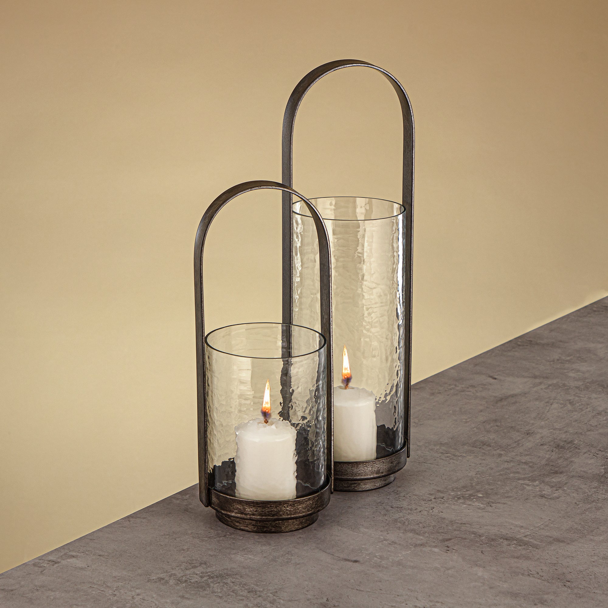 Almarjan Hurricane Lantern 42cm Vintage Silver