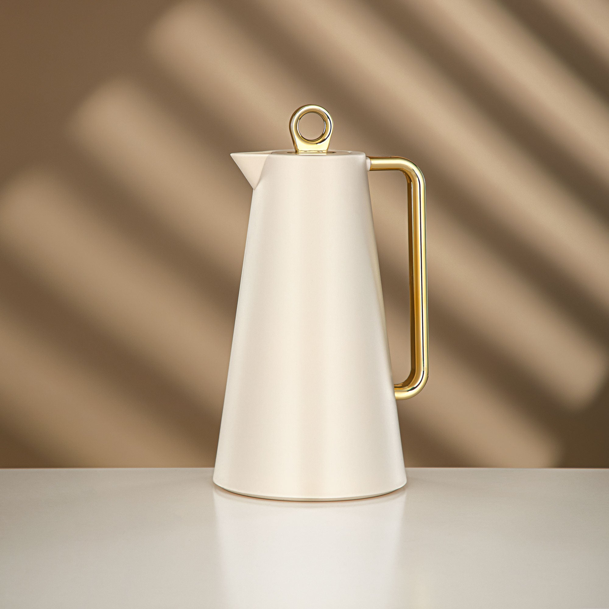 Almarjan Vacuum Flask Set Ivory & Gold