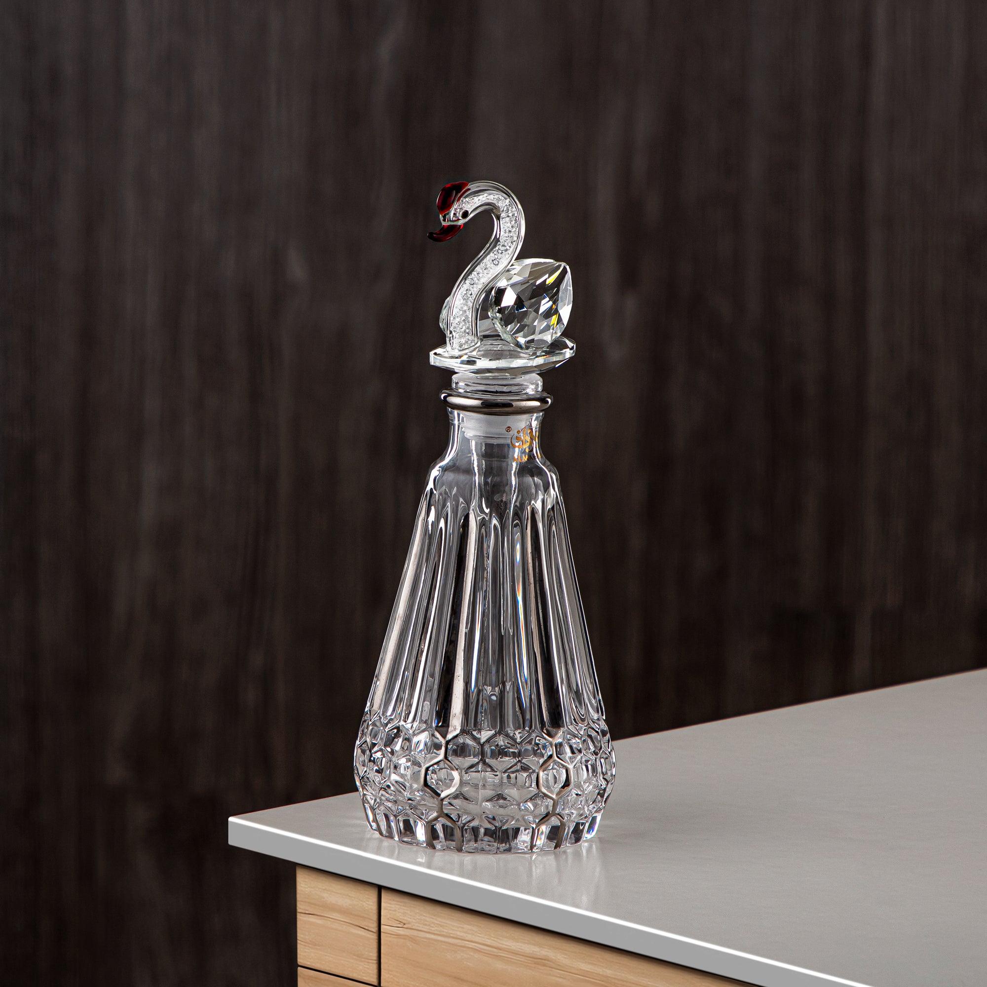 Almarjan Perfume Bottle 200ML (VR-D31-5-Silver) - Glass with Swan Knob | Swan Collection